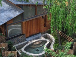 天沐温泉木屋与泡池