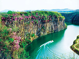 宽甸青山沟