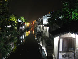 周庄夜景