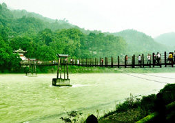 都江堰吊桥