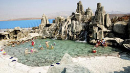 李官温泉