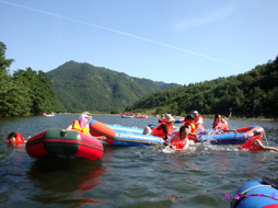 优胜美地漂流