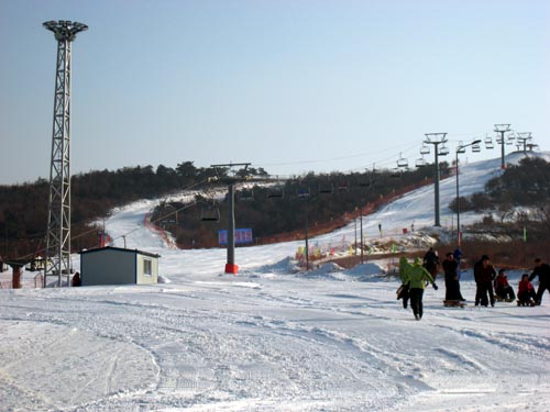 虹溪谷湖雪场雪场图片