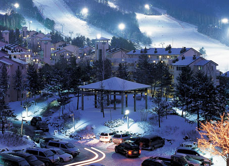 江原道滑雪场夜色