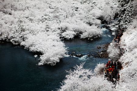 九寨沟火爆三八节